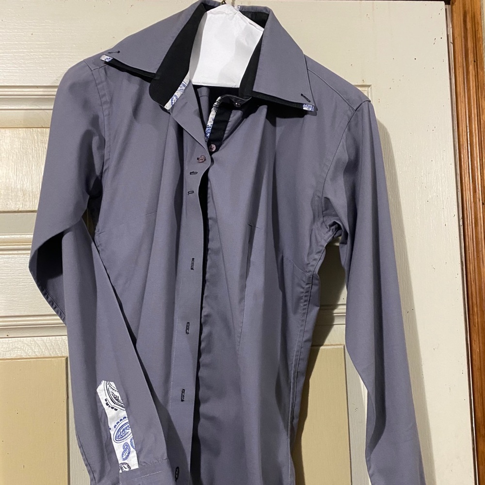 Outback button down top